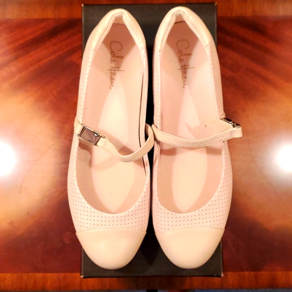 Cole Haan/Nike Air Women's Flat-New In Box